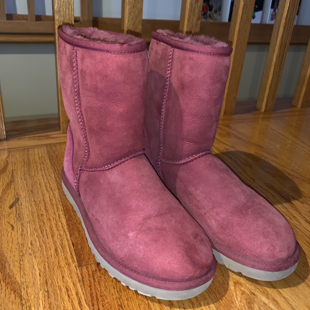 UGG Short Classic Boots